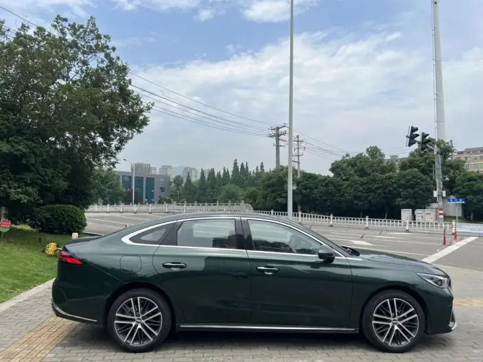 Geely Emgrand 2026 Model No. 5 Gen 1.5T DCT Flagship Model – фото 7