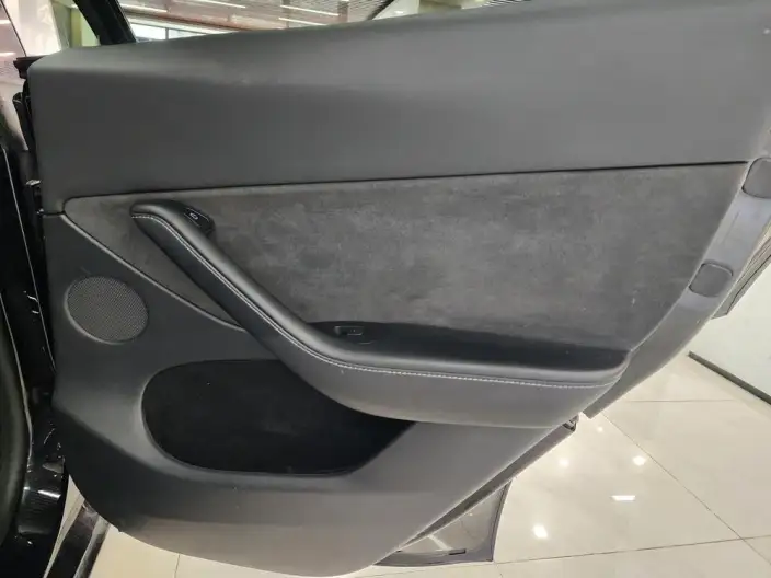 Model Y 2022 Model Rear-wheel drive version – фото 7