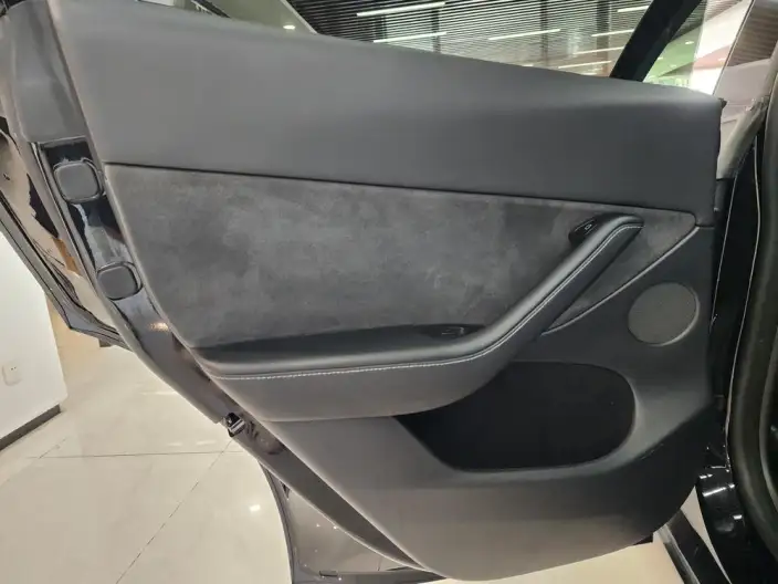 Model Y 2022 Model Rear-wheel drive version – фото 10