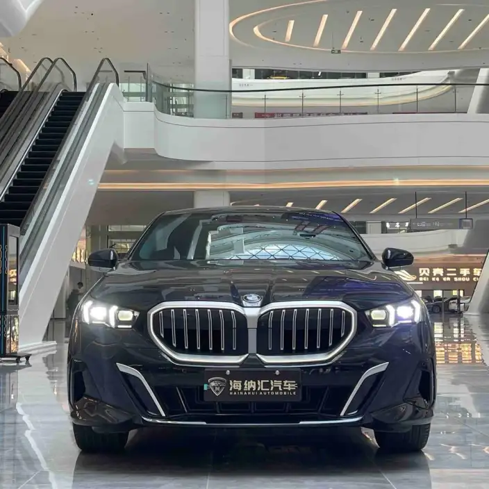 BMW 5 Series 2024 Model 530Li Leading Model M Sports Set – фото 2