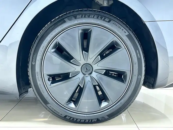 Model 3 2023 Model Rear-wheel drive version – фото 9