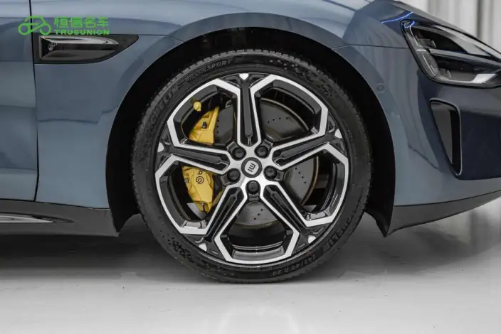 Xiaomi SU7 2024 Model 4WD Ultra-long Endurance Max Edition – фото 10