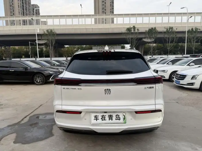 BUICK E5 2023 Model Zhen Xiang Standard battery life version – фото 3