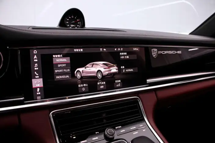 Panamera 2021 Model Panamera 2.9T – фото 8