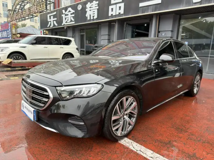 Mercedes-Benz E-Class 2025 Model E 300 L Fashion Model sedan