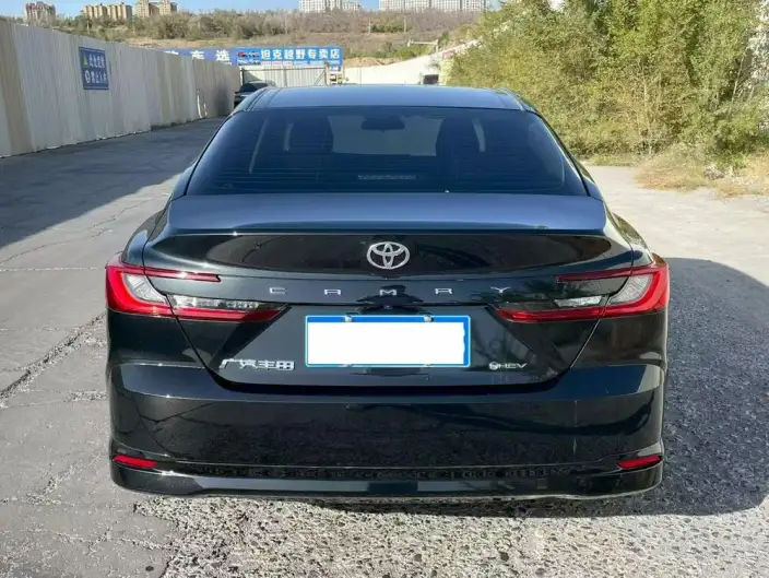 Toyota Camry 2026 Model Hybrid 2.0HGVP Deluxe Edition – фото 5