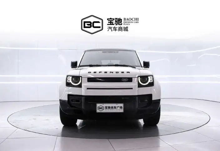 Land Rover Defender 2023 Model Facelift 110 P400 X-Dynamic HSE – фото 2