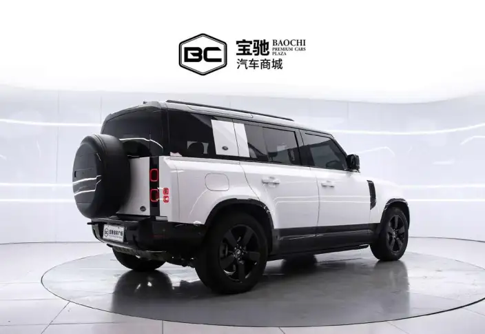 Land Rover Defender 2023 Model Facelift 110 P400 X-Dynamic HSE – фото 4