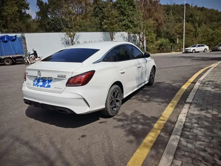 MG5 2021 Model 180DVVT CVT Youth Fashion Edition – фото 6