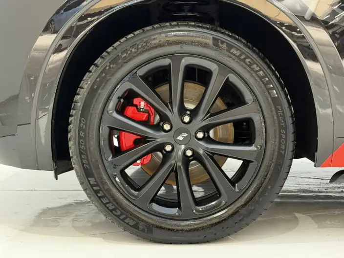 Li Auto ONE 2021 Model Extended Range 6 seat Edition – фото 9