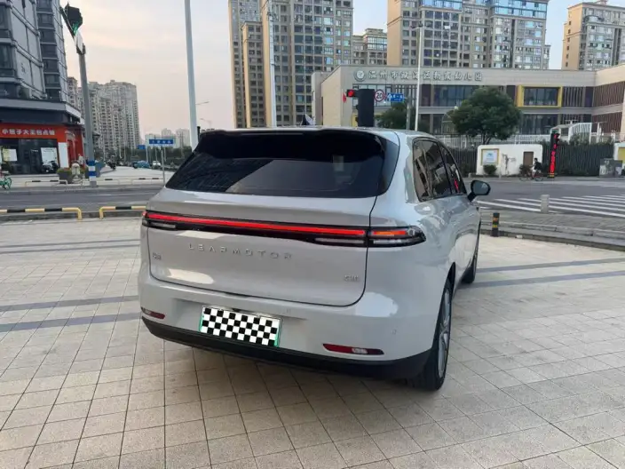 Leapmotor C10 2024 Model EV Edition 530 Smart Edition – фото 6