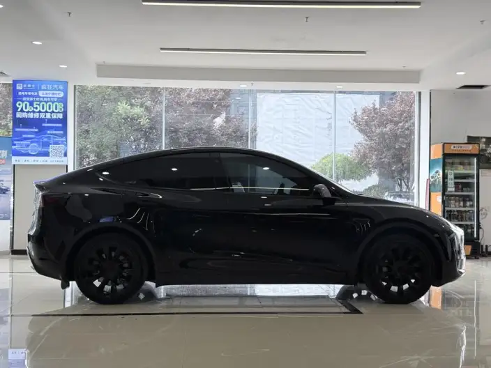 Model Y 2022 Model Facelift Rear-wheel drive version – фото 5
