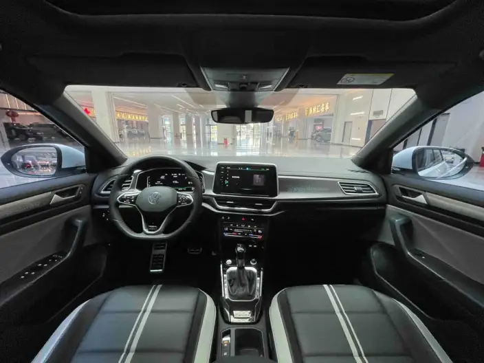 Volkswagen T-Roc 2024 Model 300TSI DSG Chenguang Edition – фото 10