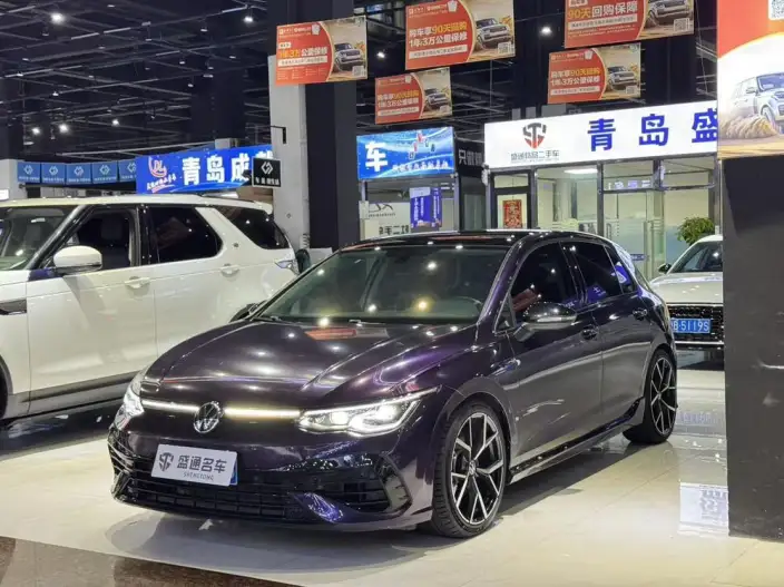 Volkswagen Golf 2021 Model 280TSI DSG 30th Anniversary Memorial Edition – фото 1