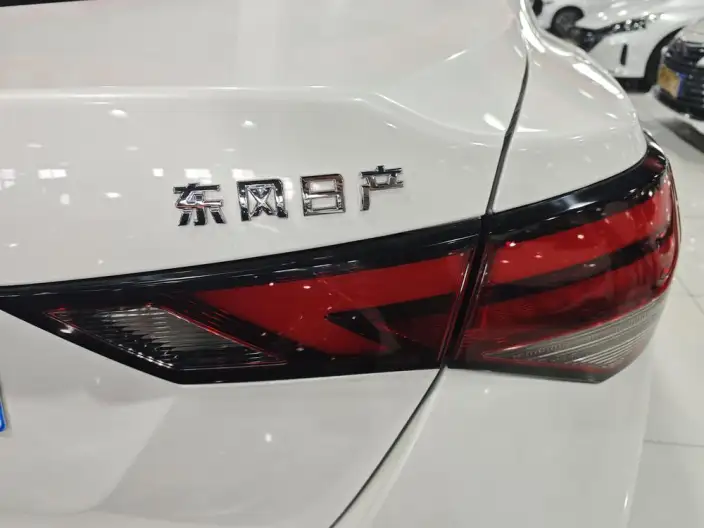 Nissan Sylphy 2023 Model Facelift 1.6L CVT Yuexiang Edition – фото 9