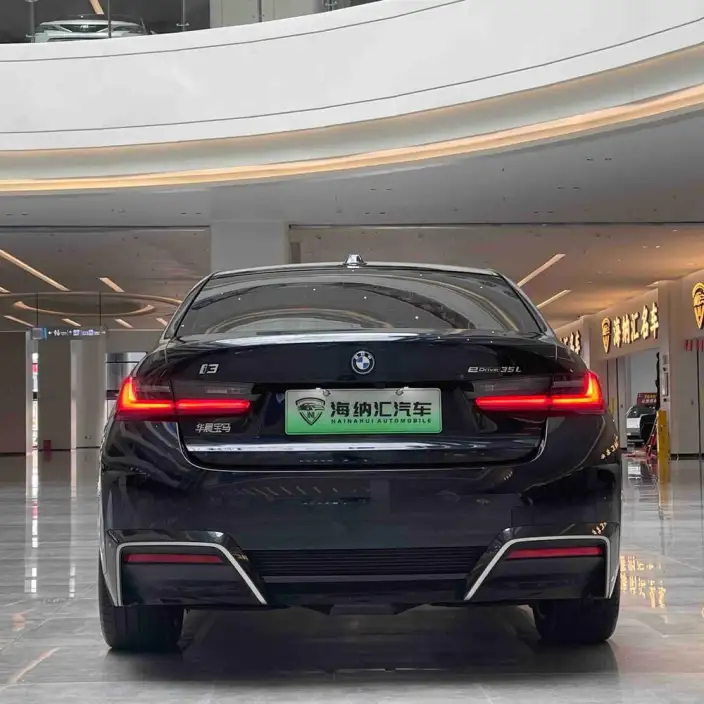 BMW i3 2025 Model eDrive35L – фото 5