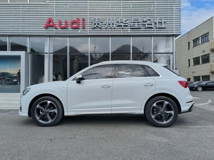 AUDI Q3 2024 Model 35 TFSI Fashion Dynamic Model – фото 4