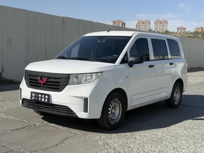WULING Hongguang Plus 2020 Model 1.5L Manual Standard Model 7 seat – фото 10