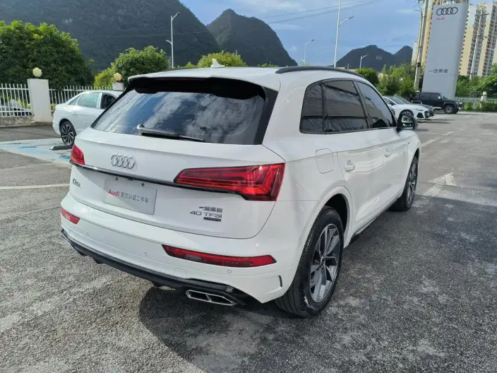 Audi Q5L 2024 Model 40TFSI Luxury Dynamic Model – фото 7
