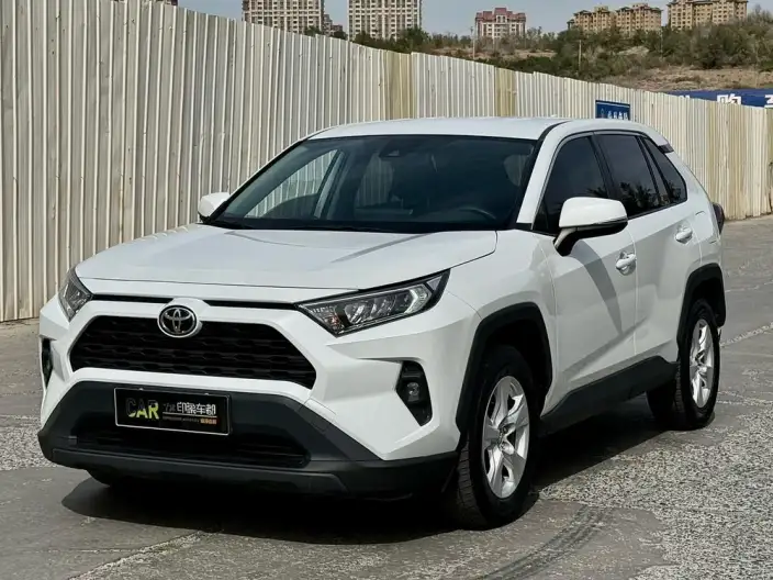 Toyota RAV4 2023 Model 2.0L CVT 2WD Urban Edition – фото 1