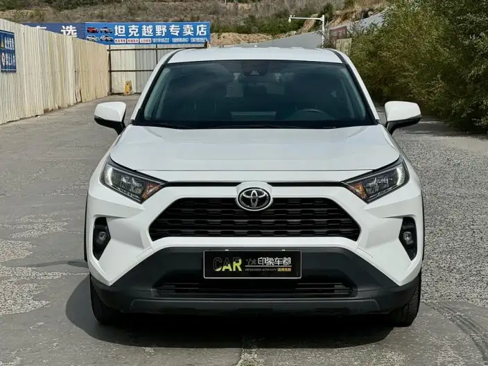 Toyota RAV4 2023 Model 2.0L CVT 2WD Urban Edition – фото 2