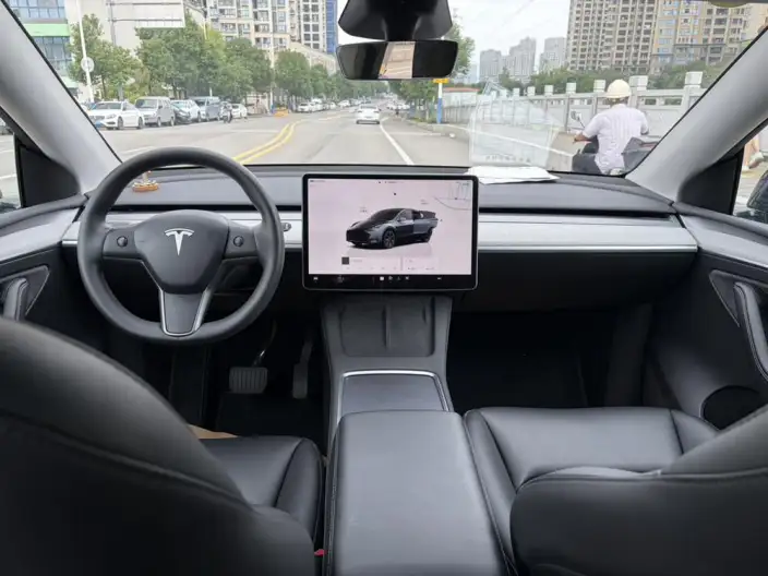 Model Y 2024 Model Rear-wheel drive version – фото 8