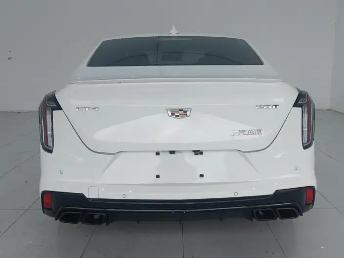 Cadillac CT4 2020 Model 28T Fashion Model – фото 5