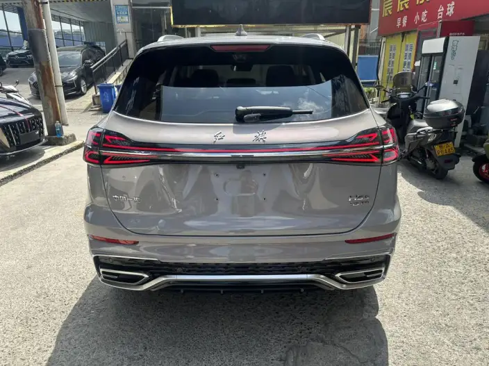 Hongqi HS5 2023 Model 2.0T Flag Xiang Pro Edition – фото 5
