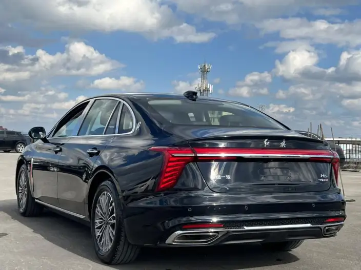 Hongqi H5 2023 Model 1.5T DCT Flag Rhythm Edition – фото 4
