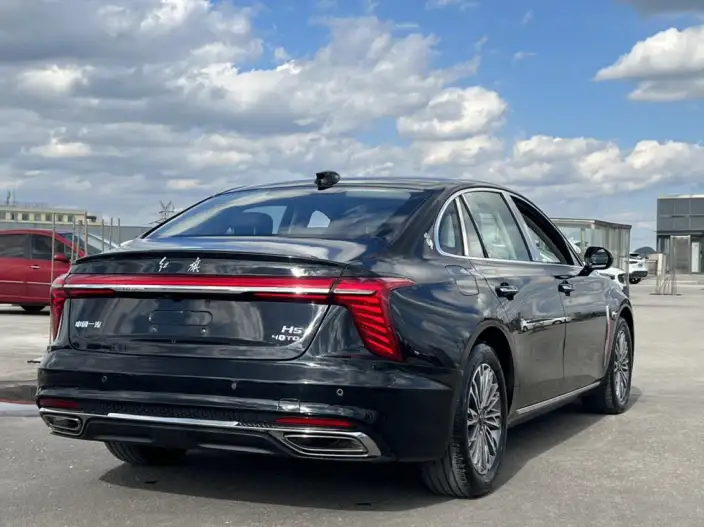 Hongqi H5 2023 Model 1.5T DCT Flag Rhythm Edition – фото 6