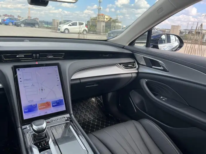 Hongqi H5 2023 Model 1.5T DCT Flag Rhythm Edition – фото 7