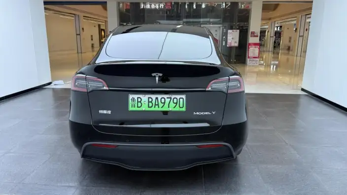 Model Y 2022 Model Facelift Rear-wheel drive version – фото 3