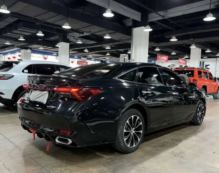 Toyota Avalon 2023 Model Intelligent Hybrid 2.5L E-CVT Enterprising Edition – фото 6