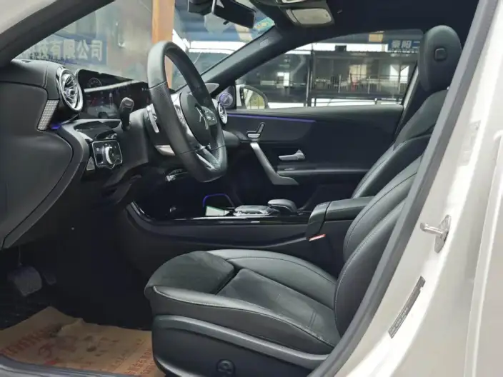 Mercedes-Benz A-class 2020 Model Facelift A 200 L Sports sedan Fashion Model – фото 10