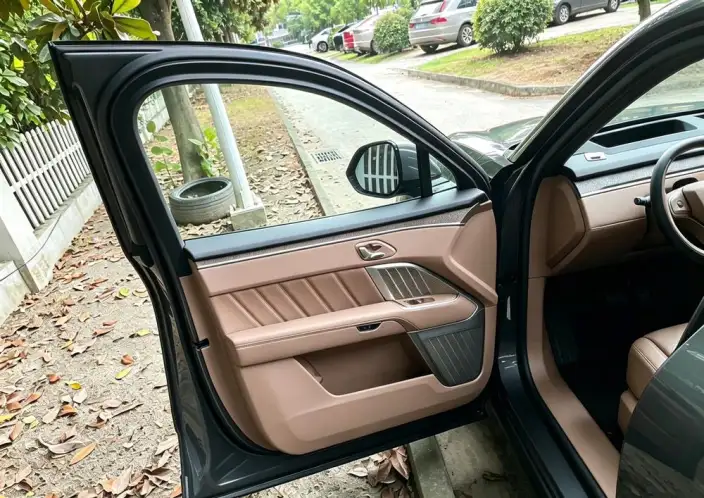 ONVO L90 2025 Model VI seat Edition Ultra – фото 7