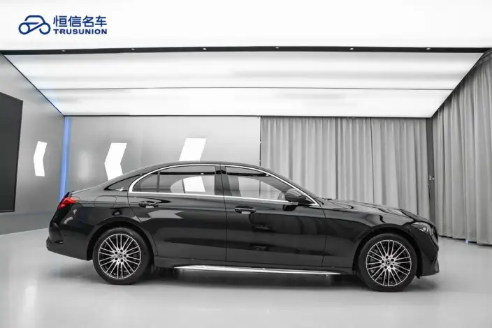 Mercedes-Benz C-Class 2024 Model Facelift II C 260 L Sports Edition – фото 7