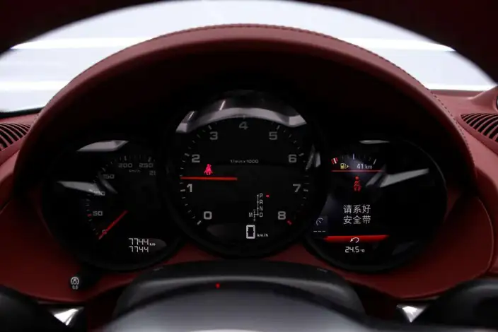 Porsche 718 2023 Model Boxster Style Edition 2.0T – фото 10
