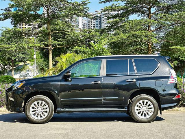 Lexus GX 2015 модификация 400 Deluxe Edition – фото 4