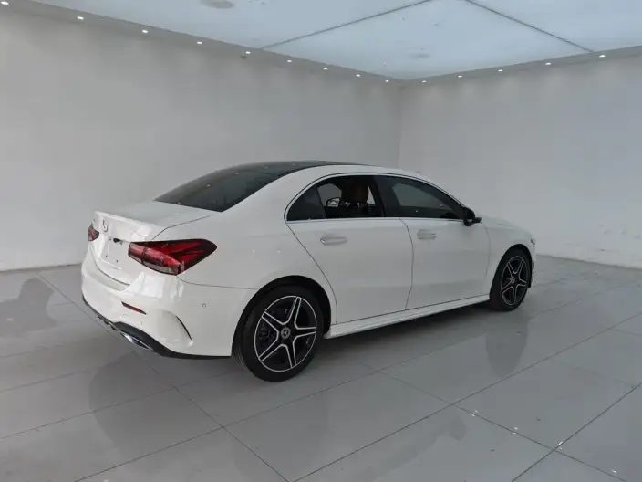 Mercedes-Benz A-class 2021 Model A 200 L Sports sedan Fashion Edition – фото 6