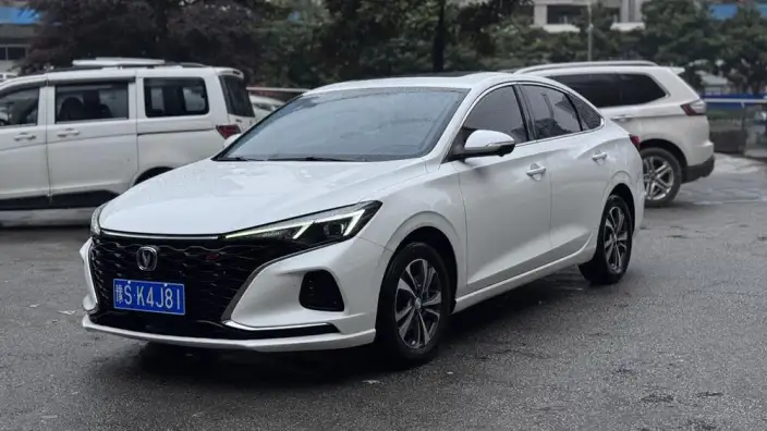 Changan Eado 2022 Model PLUS Blue whale NE 1.4T GDI DCT Noble Model – фото 1