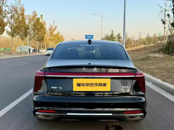 Hongqi H5 2023 Model 1.5T DCT Flag Rhythm Edition – фото 5