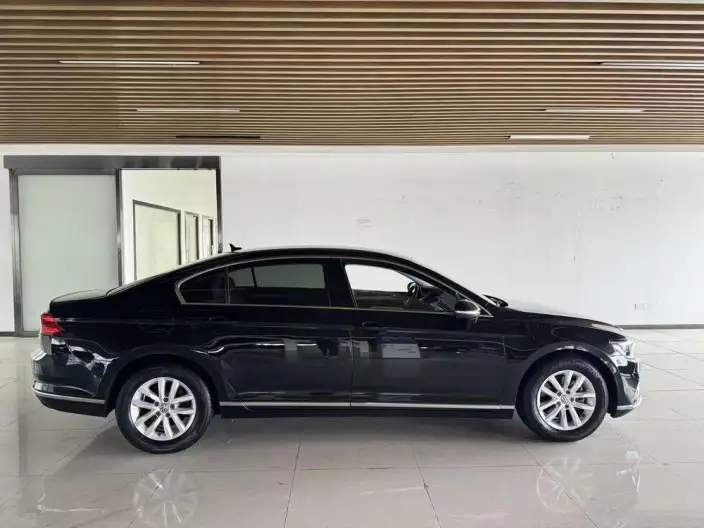 Volkswagen Magotan 2020 Model 280TSI DSG Comfort Model – фото 7