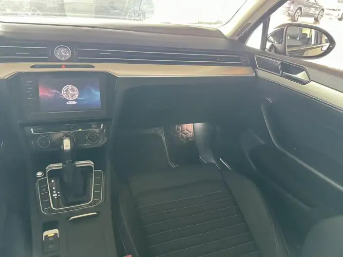 Volkswagen Magotan 2020 Model 280TSI DSG Comfort Model – фото 9