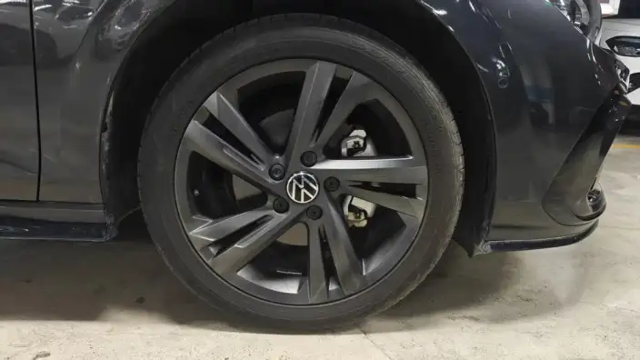 Volkswagen Golf 2021 Model 280TSI DSG R-Line – фото 7