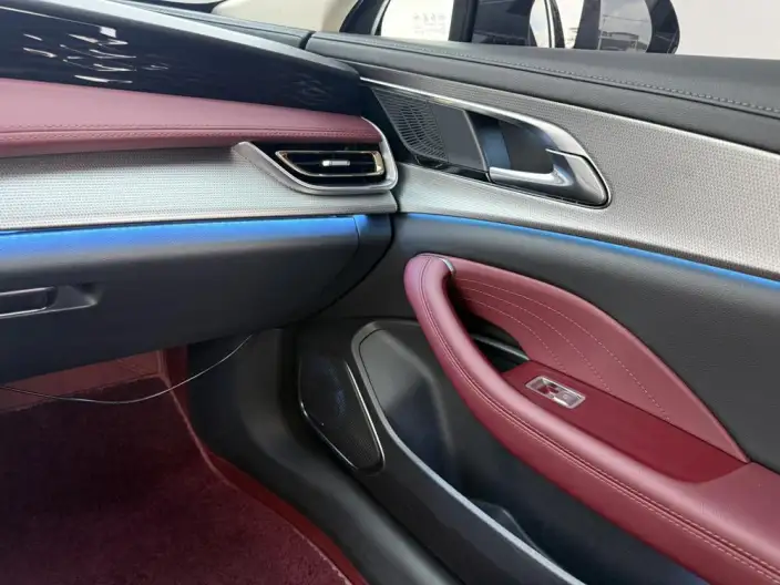Hongqi H5 2023 Model 1.5T DCT Flag Rhythm Edition – фото 8