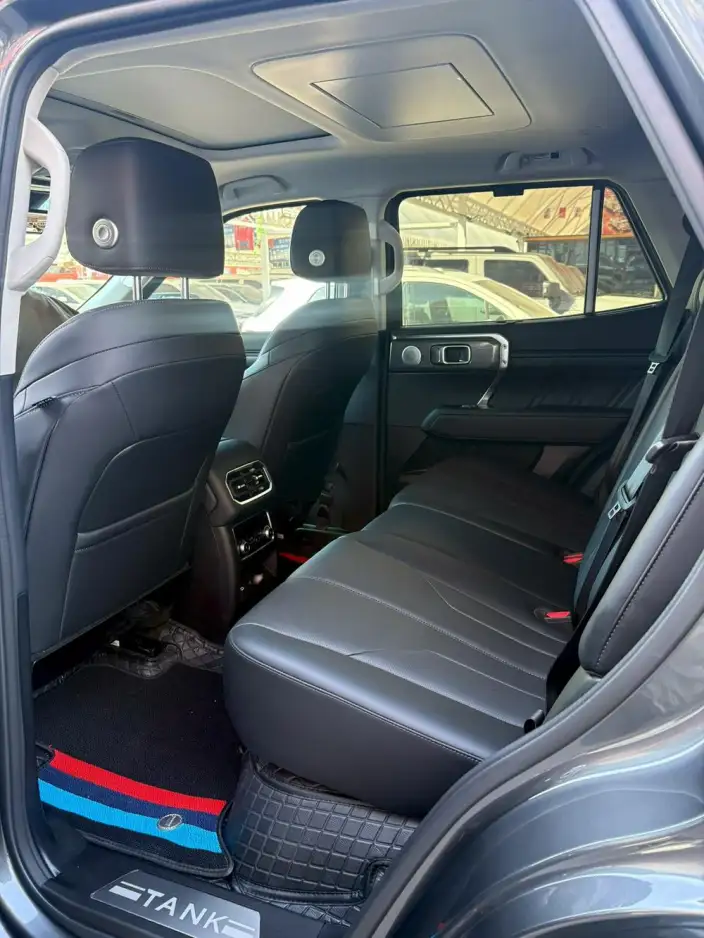 Tank 400 Hi4-T 2026 Model 2.0T Smart Edition – фото 9