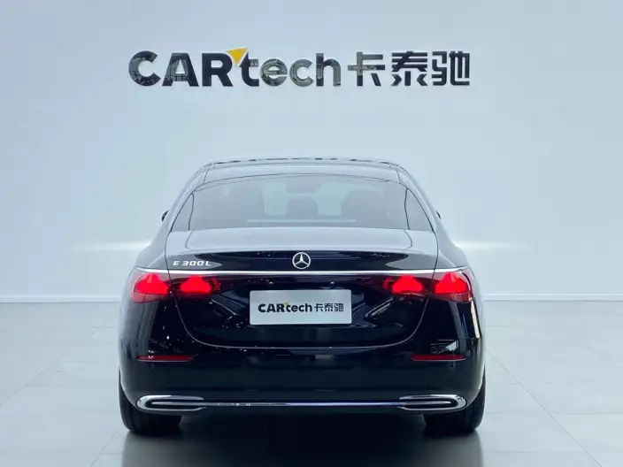 Mercedes-Benz E-Class 2026 Model E 300 L Fashion Model sedan – фото 3