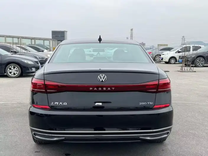 Volkswagen Passat 2024 Model 280TSI Business Edition – фото 5