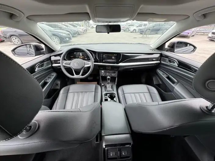 Volkswagen Passat 2024 Model 280TSI Business Edition – фото 10
