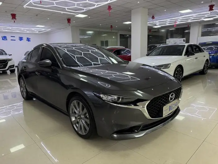 Mazda3 Axela 2020 Model 2.0L Automatic Zhi Ya Edition – фото 3